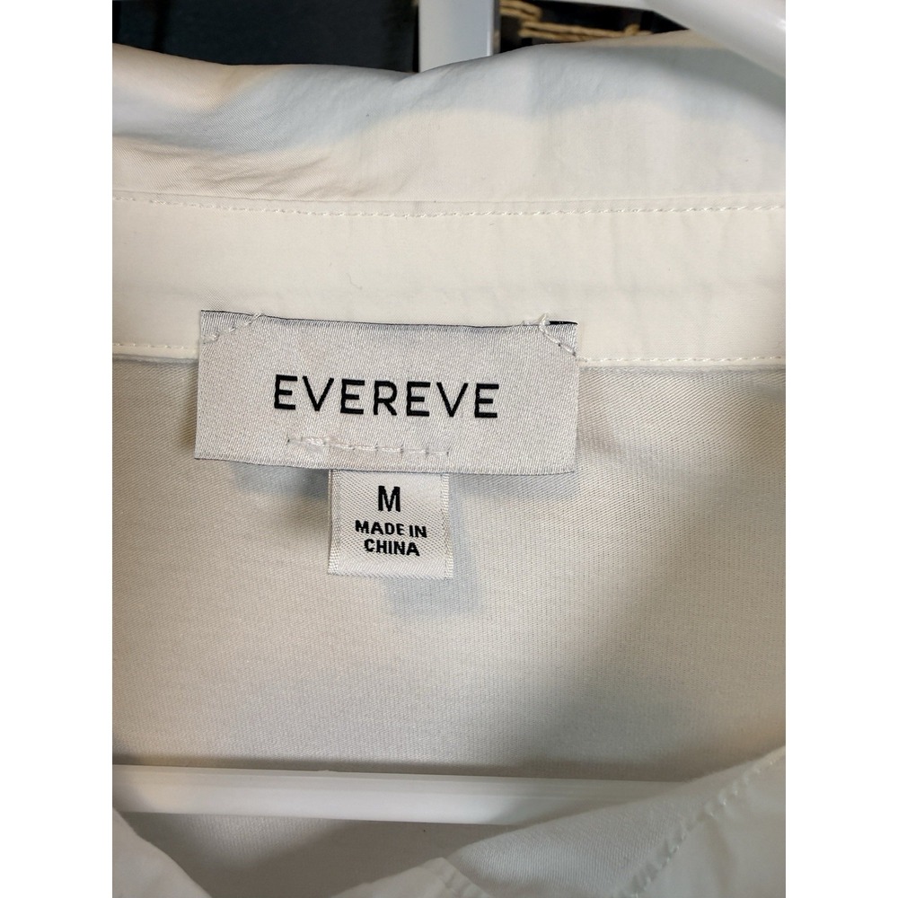 EVEREVE Nelly Mixed Media Top White Long Sleeve Classic half front button Sz M - Picture 8 of 11